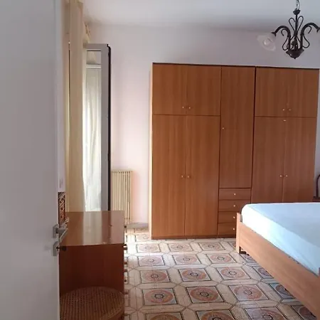 Saraceno Apartment